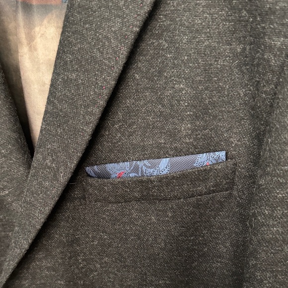 Ted Baker Black and Burgundy Gradient Blazer - Picture 4 of 14